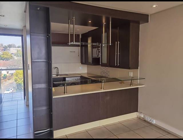 3 BEDROOM APARTMENT FOR SALE IN BEDFORD GARDENS